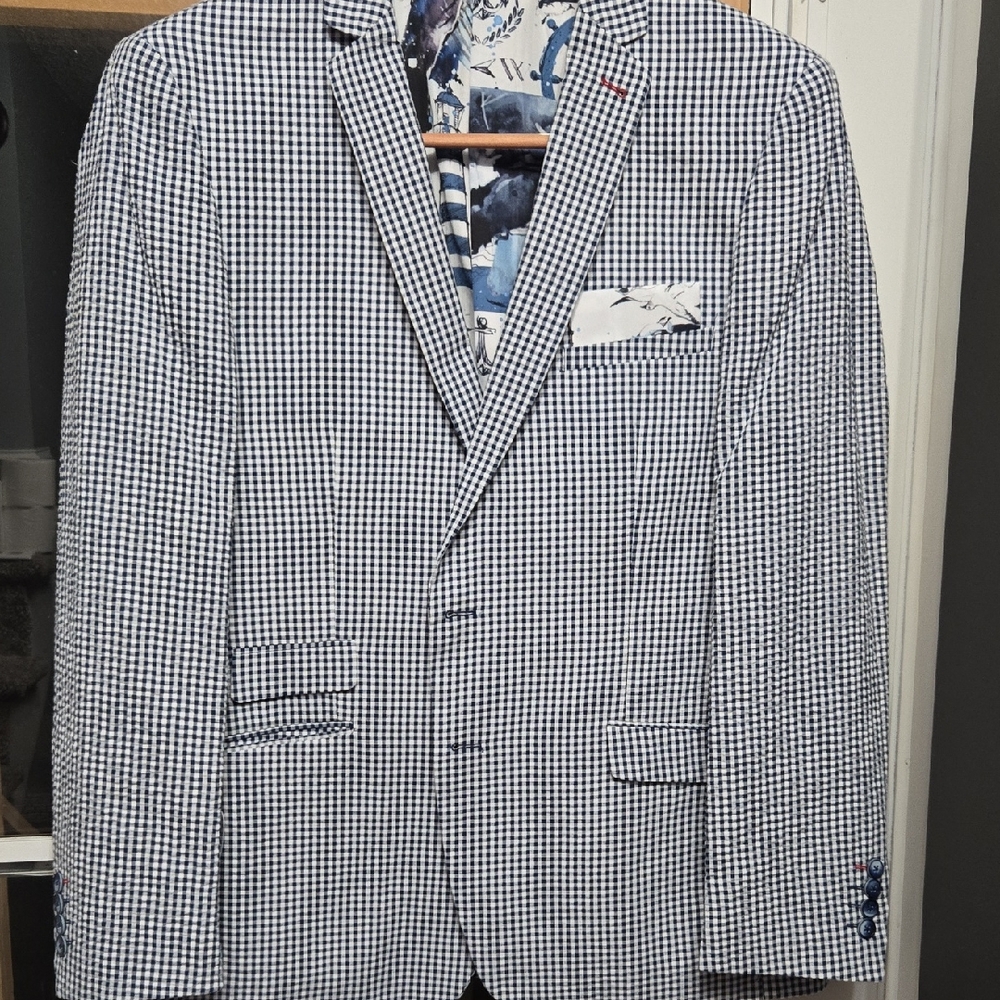 Paisley & Gray Black and White Houndstooth Blazer